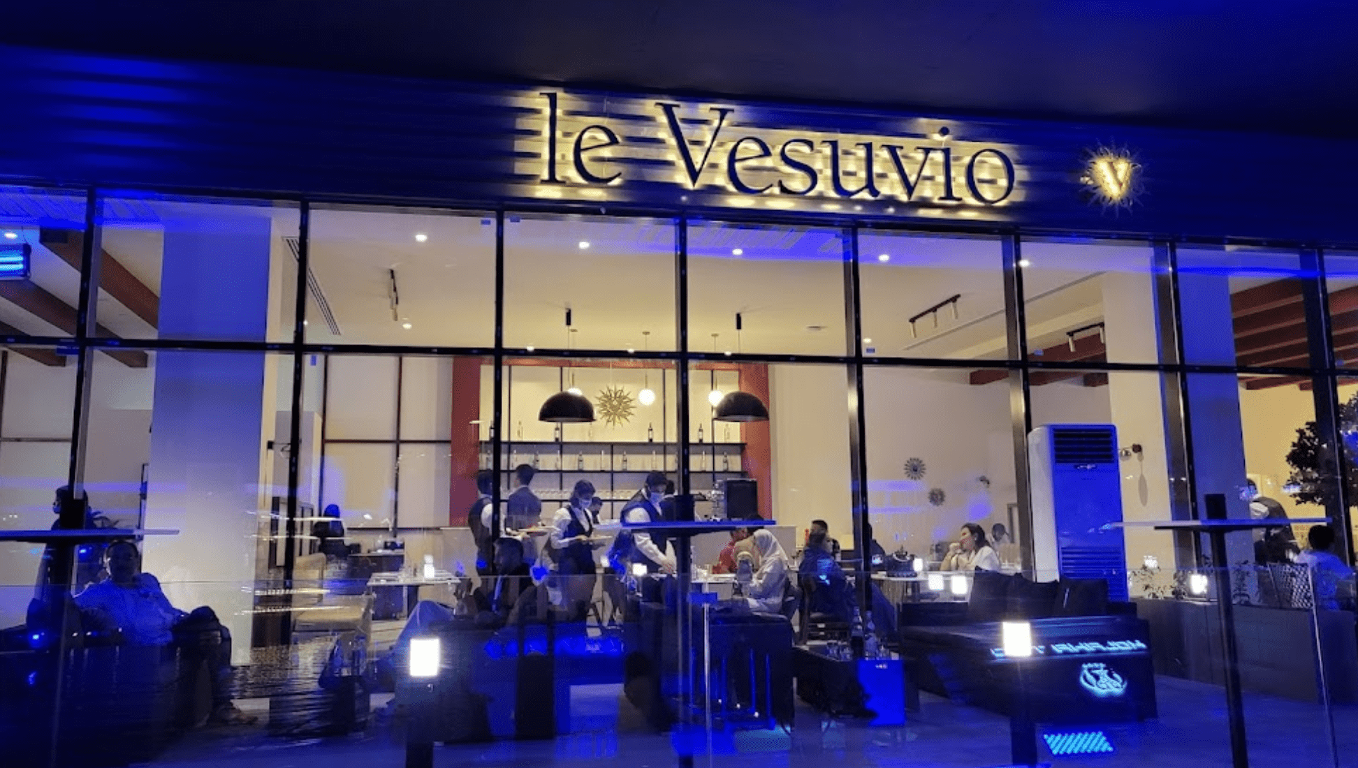 LA VESUVIO